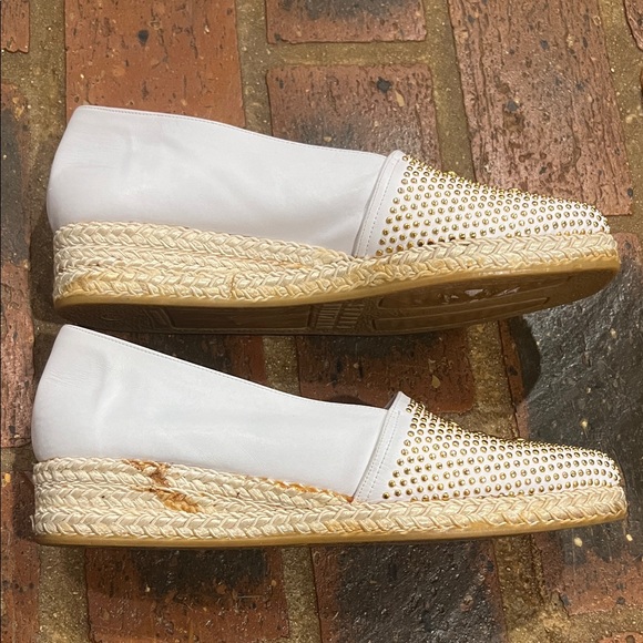 Stuart Weitzman White and Gold Studded Espadrilles - Picture 4 of 12